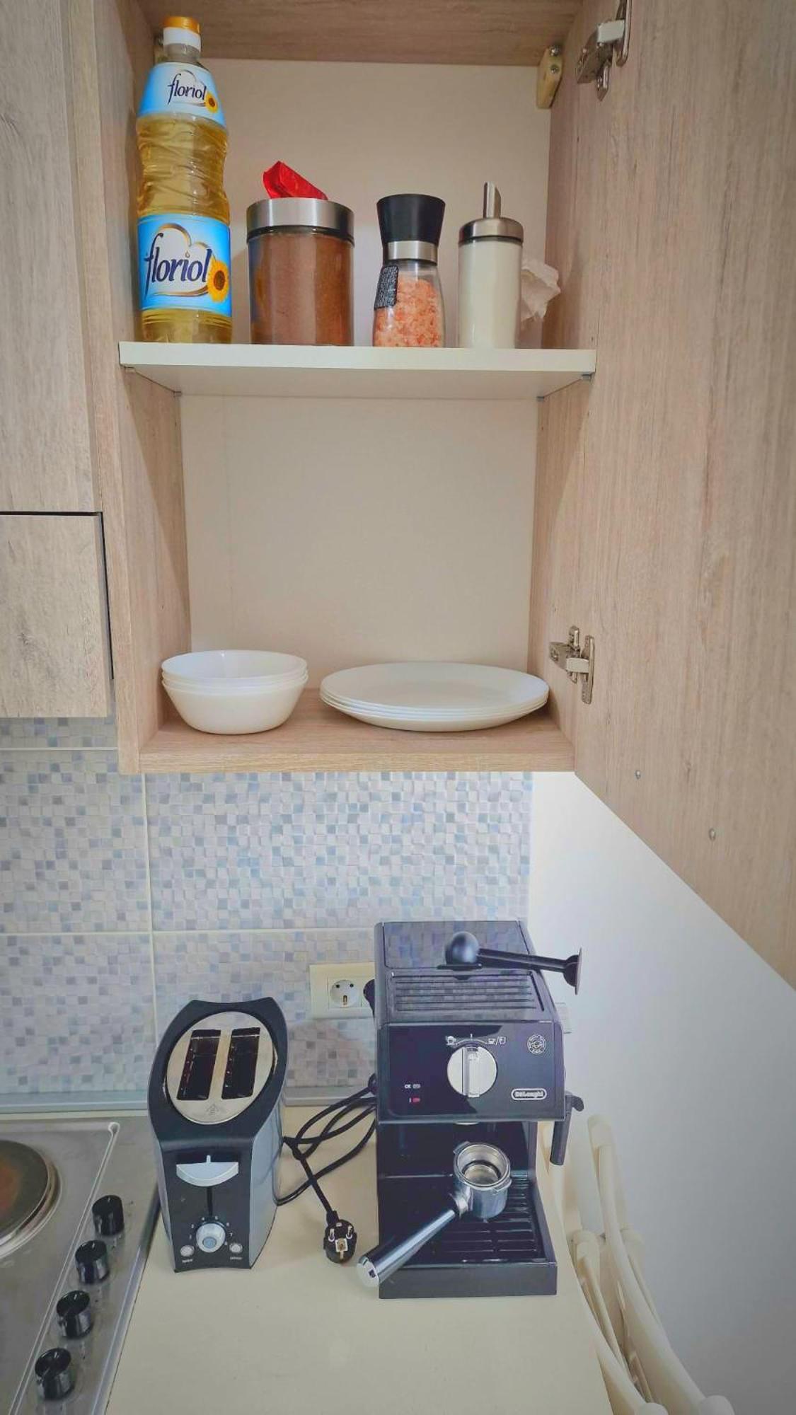 Vitan Central Oasis ---Free Secured Private Parking---Self Check-In-- Bucarest Esterno foto