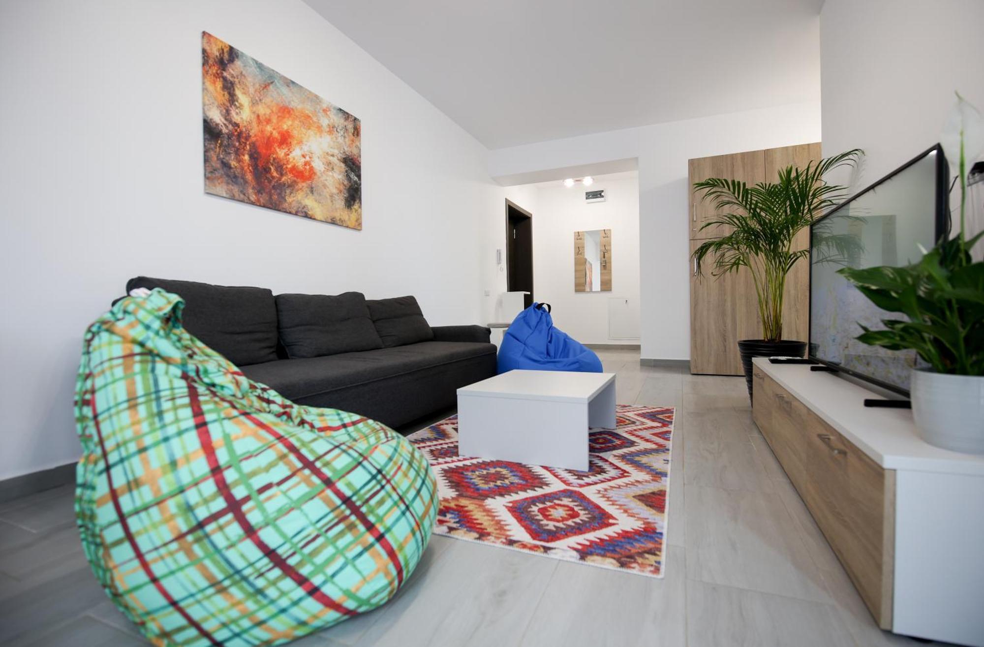 Vitan Central Oasis ---Free Secured Private Parking---Self Check-In-- Bucarest Esterno foto