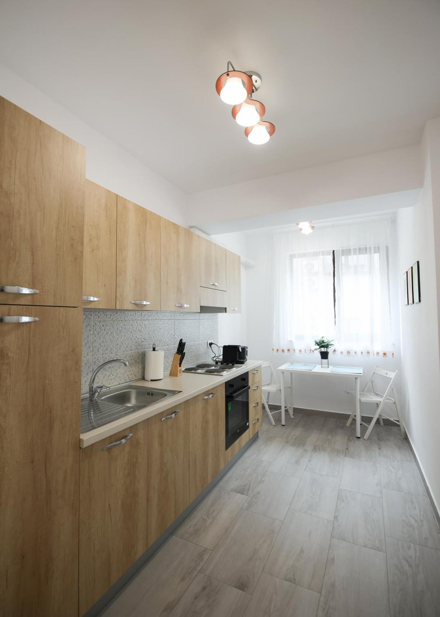 Vitan Central Oasis ---Free Secured Private Parking---Self Check-In-- Bucarest Esterno foto
